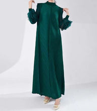 Load image into Gallery viewer, Long Green Pleated Dress With Ruffles Sleeves Loose Solid Color Stitching Female Party Clothing Summer New Clothes
