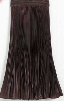 Brown pleated skirt