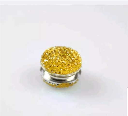 Yellow Hijab Magnet Pin