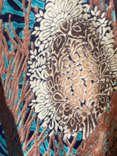 Load image into Gallery viewer, Open Abaya Pink Gold &amp; Black
